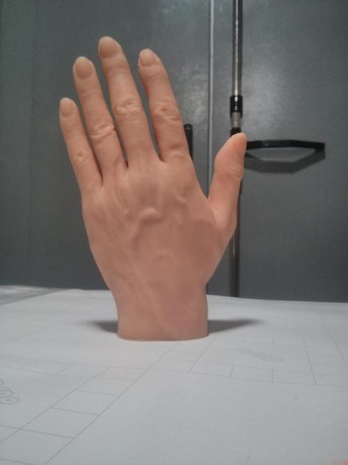 假肢價(jià)格安裝假肢后日?？祻?fù)訓(xùn)練的方法(圖1)